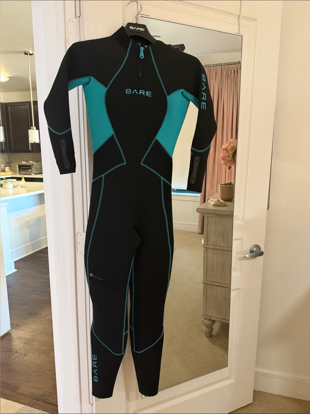 BARE Evoke 3 mm Full Wetsuit in Black and Teal